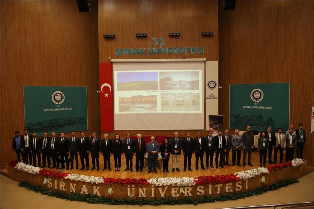 26-nci-ulusal-turizm-kongresi-universitemiz-ev-sahipliginde-basladi