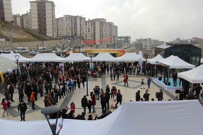 Şırnak'ta düzenlenen Hamsi Festivaline katıldık.